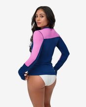 Load image into Gallery viewer, BloqUV Women's Performance Quarter Zip Long Sleeve Crew Shirt
 - 28