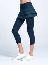 Load image into Gallery viewer, Scallop Capri
 - 2
