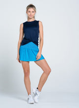 Load image into Gallery viewer, Twist Front Tank
 - 2
