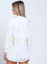 Load image into Gallery viewer, Be Tulle Throw Over
 - 4