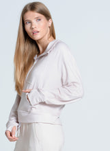 Load image into Gallery viewer, Renew Heather 1/4 Zip Long Sleeve
 - 3