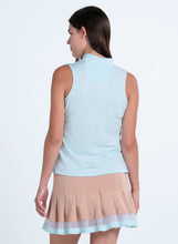 Load image into Gallery viewer, Pleated Placket Sleeveless
 - 4