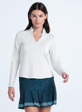 Load image into Gallery viewer, Pleated Neck Long Sleeve
 - 1
