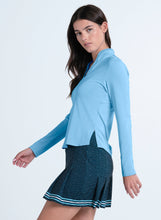 Load image into Gallery viewer, Pleated Neck Long Sleeve
 - 3