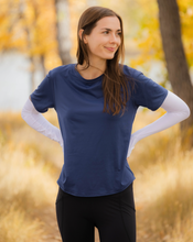Load image into Gallery viewer, BloqUV Women's Short Sleeve Relaxed Crew Shirt
 - 2