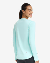 Load image into Gallery viewer, BloqUV Women's Scallop Top Relaxed
 - 9