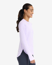 Load image into Gallery viewer, BloqUV Women's Scallop Top Relaxed
 - 44