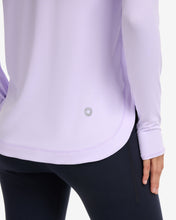 Load image into Gallery viewer, BloqUV Women's Scallop Top Relaxed
 - 46