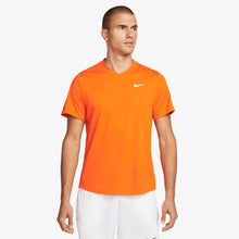 Load image into Gallery viewer, NikeCourt Dri-FIT Victory Mens Tennis Shirt - MAGMA ORANG 834/XXL
 - 5