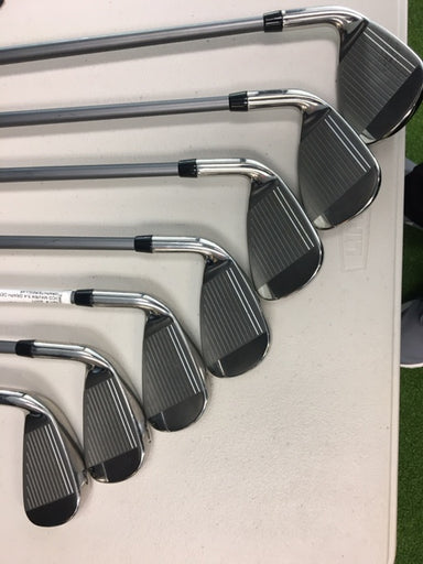 Callaway Mavrik 5-PW AW Graphite Shaft Demo Set