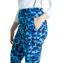 Load image into Gallery viewer, Kinona Tailored and Trim Womens Golf Jogger
 - 6