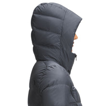 Load image into Gallery viewer, The North Face Metropolis Womens Parka
 - 12