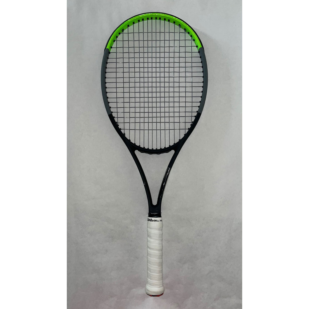 Used Wilson Blade 98 Tennis Racquet 4 3/8 26362 - 98/4 3/8/27