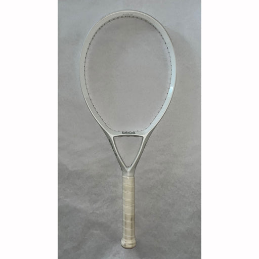Used Wilson One Unstrung Tennis Racquet 26529 - 27.9/4 1/2/115