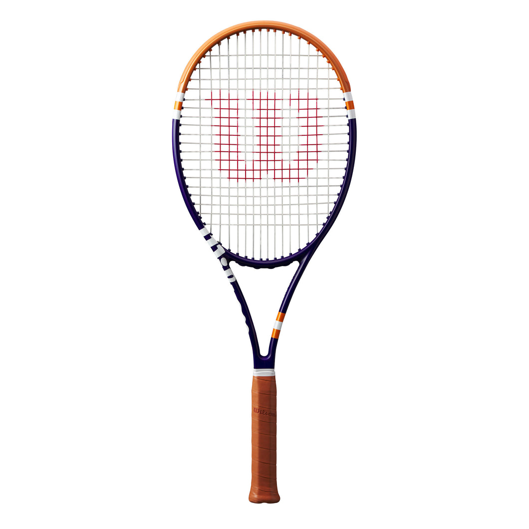 Wilson RG Blade 98 16x19 v8 Unstrng Tens Racquet - 98/4 1/2/27