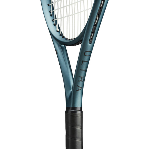 Wilson Ultra 26 V3.0 Jr Pre-Strung Tennis Racquet