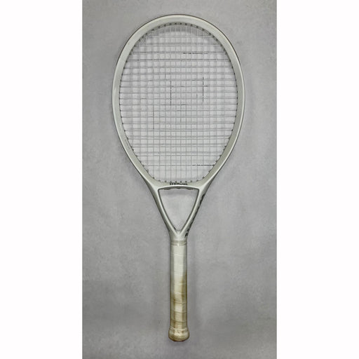 Used Wilson One Unstrung Tennis Racquet 30428 - 27.9/4 1/2/115
