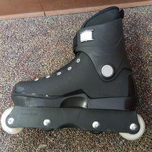 Load image into Gallery viewer, Roces M12 UFS Mens Aggressive Inline Skates 30561
 - 10