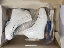 Load image into Gallery viewer, Risport Laser White Womens Figure Skate Boot 30900
 - 3