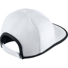 Load image into Gallery viewer, Nike AeroBill Featherlight Kids Cap
 - 10