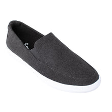Load image into Gallery viewer, Travis Mathew by Cuater Tracers Mens Casual Shoes
 - 11